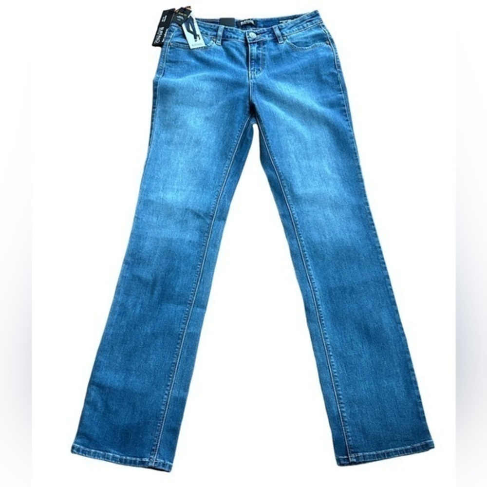 NWT David Bitton Buffalo Mid-rise Slim Straight Leg Jeans - Size 4 x 32 “ 👖